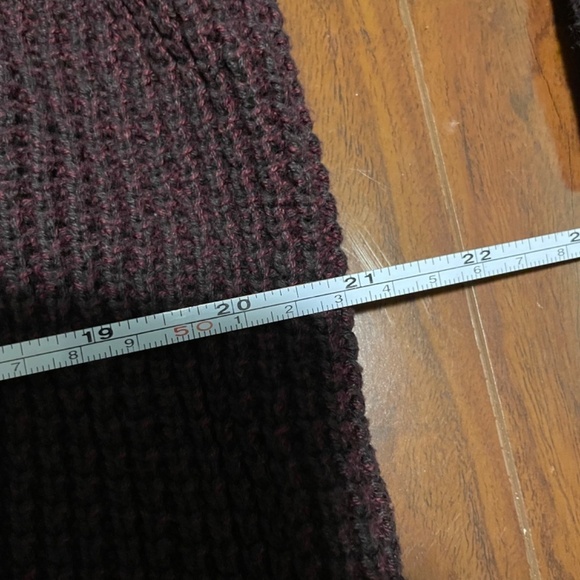 Croft and Barrow  Burgundy Knit Sweater - Picture 3 of 3